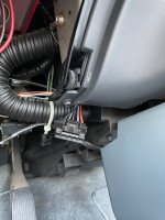 1992 Sunbird wiring connector 1.jpg