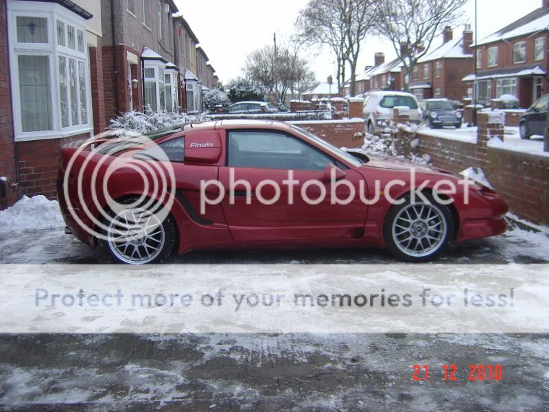 pontiacinsnow005.jpg