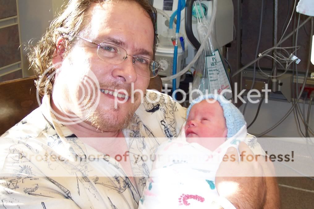 babyanddad2.jpg